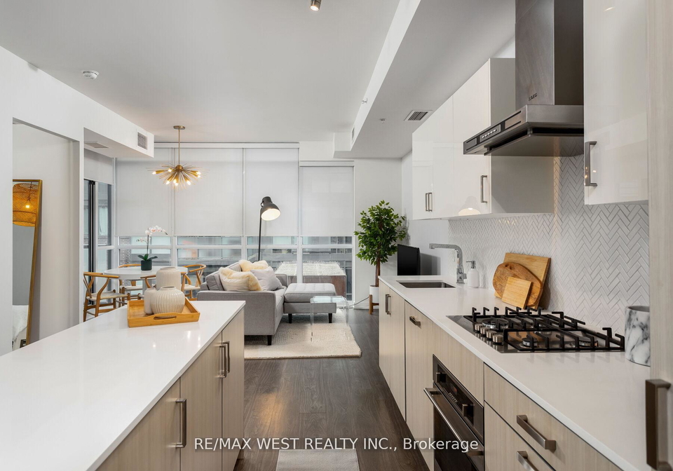 36-howard-park-avenue-toronto-ontario-w13420648