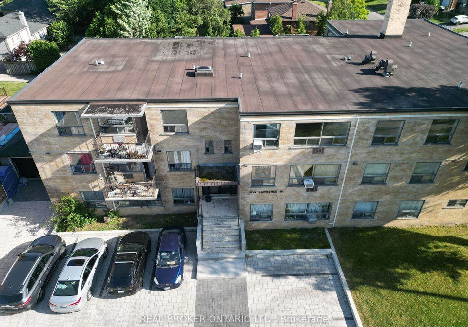 1079-lawrence-avenue-w-north-york-ontario-w13420760