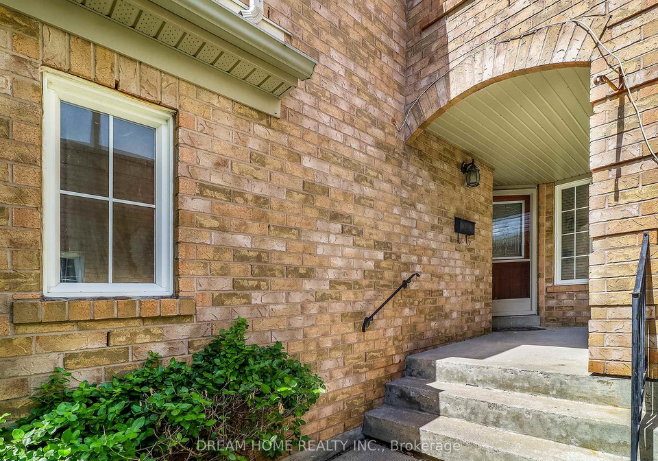 2832-galleon-crescent-mississauga-ontario-w13420814