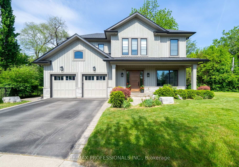 18-florence-drive-oakville-ontario-w13421044