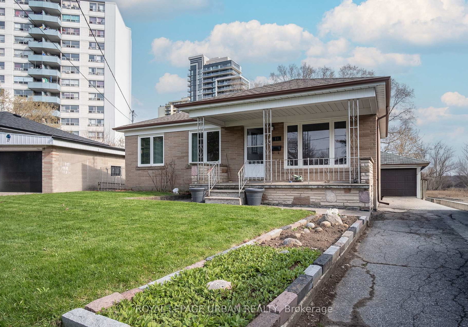 19-battersea-crescent-north-york-ontario-w13421140