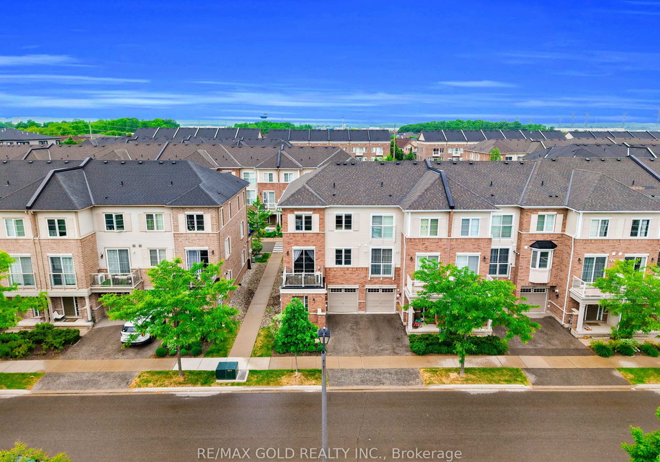 165-hampshire-way-milton-ontario-w13421184