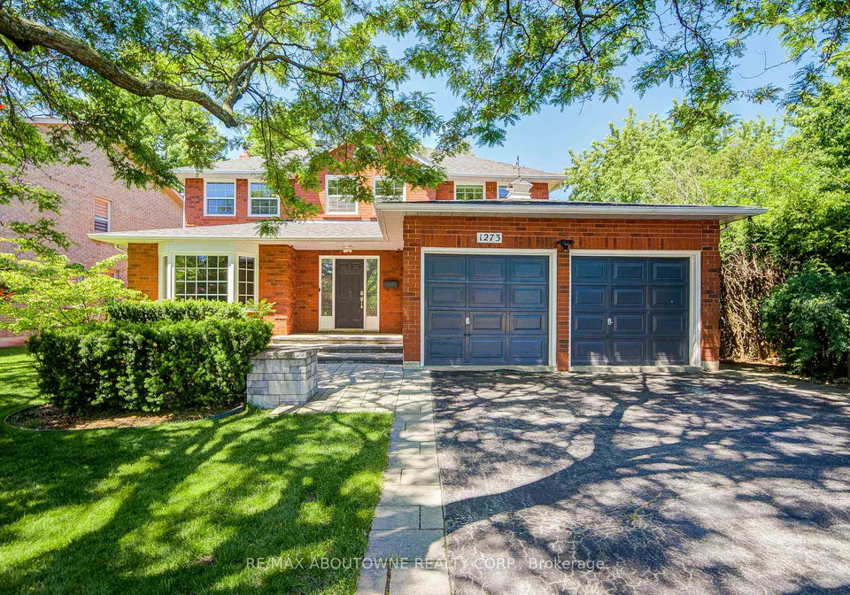 1273-blackthorn-place-oakville-ontario-w13421220