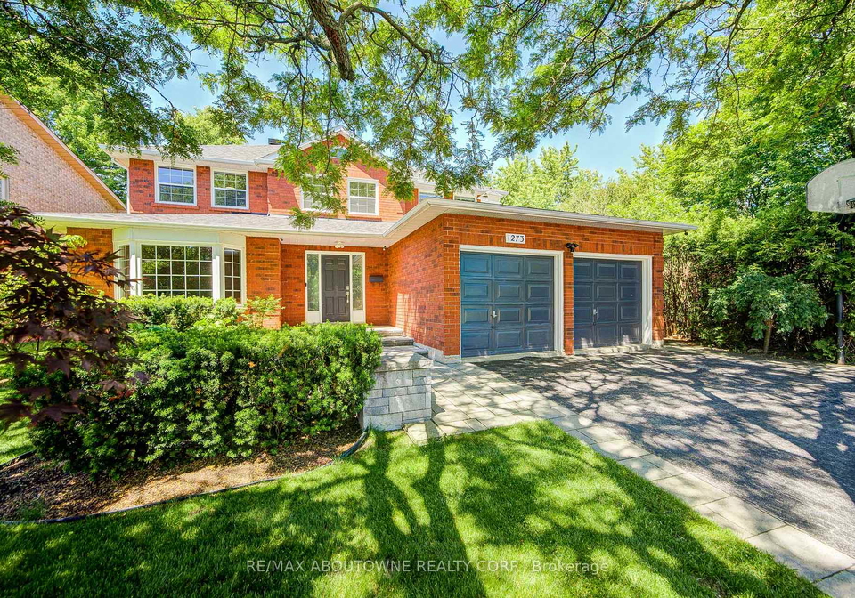 1273-blackthorn-place-oakville-ontario-w13421220