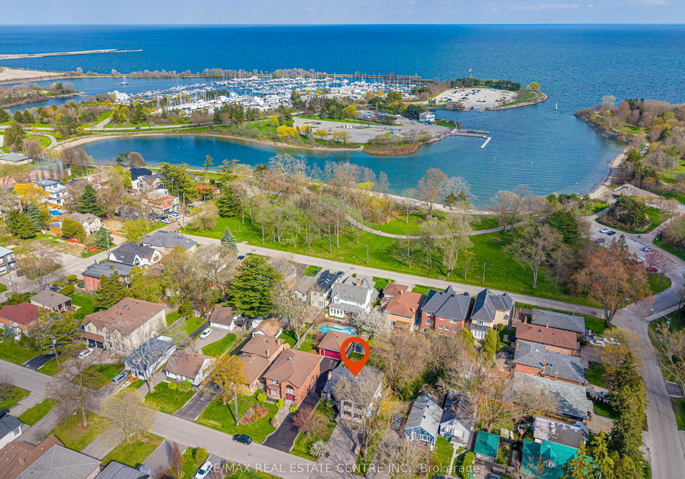 592-montbeck-crescent-mississauga-ontario-w13421222