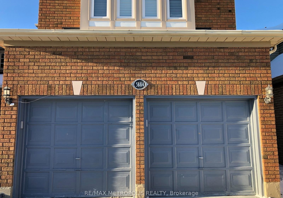 5884-chorley-place-mississauga-ontario-w13421230