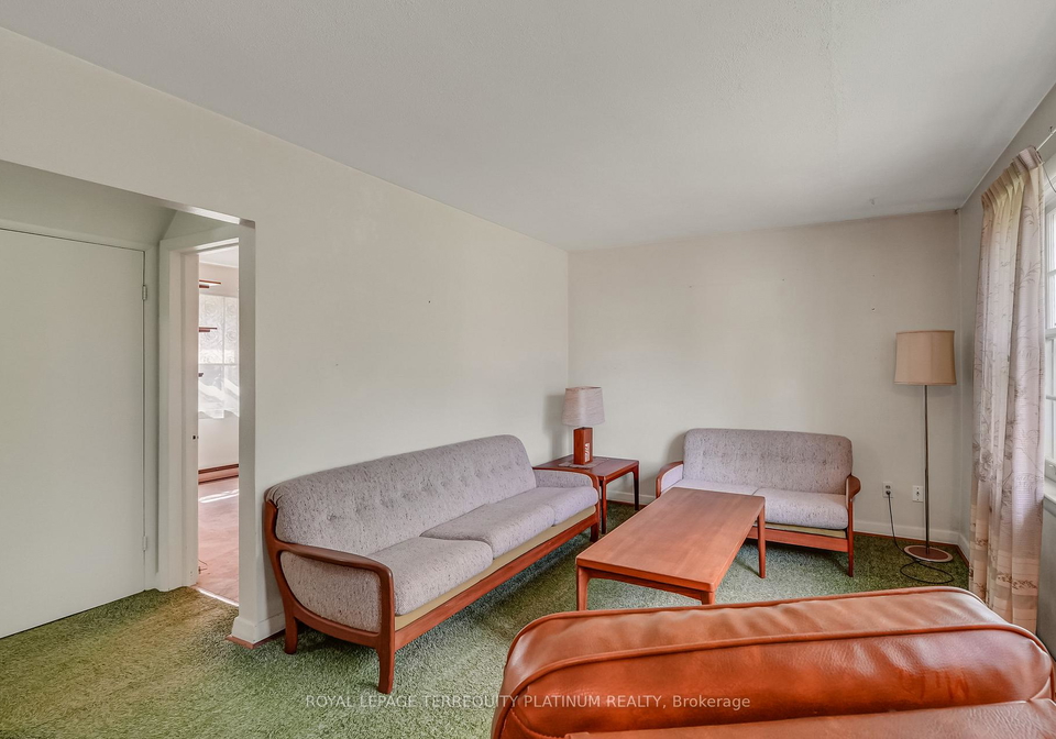 4-sunray-crescent-york-ontario-w13421314