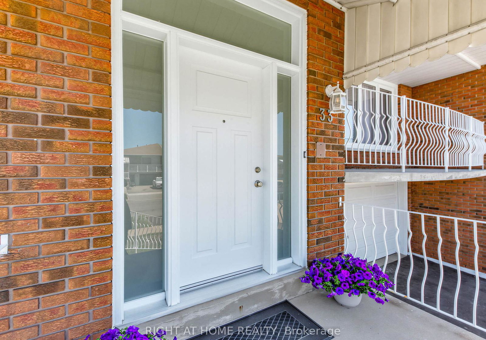 33-arthur-griffith-drive-york-ontario-w13421376