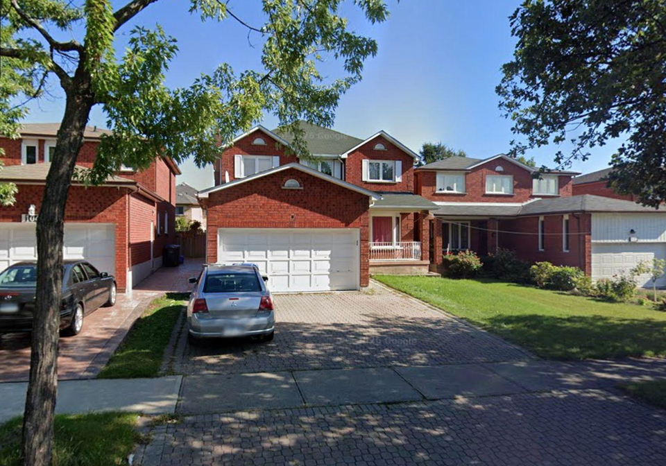 108-springbrooke-crescent-mississauga-ontario-w13421436