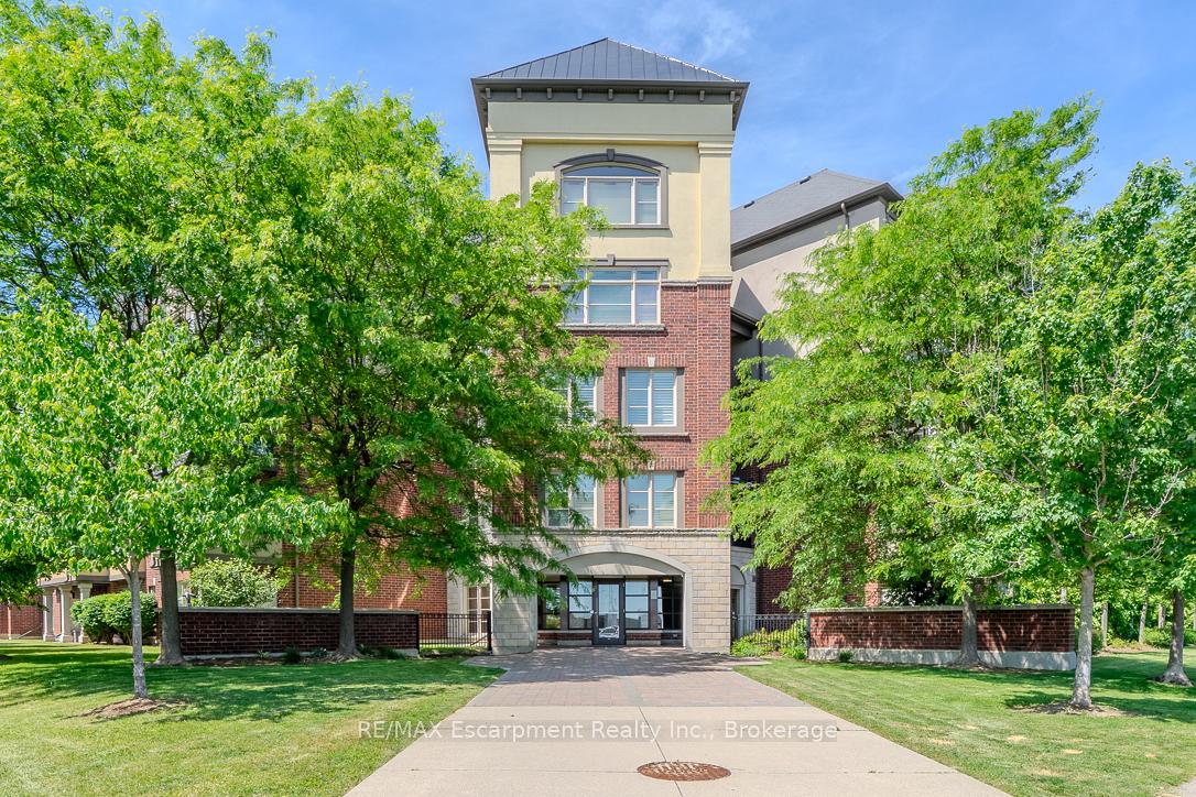 3070-rotary-way-burlington-ontario-w13421486