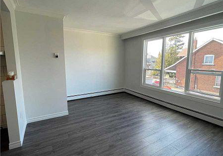 400-royal-york-road-etobicoke-ontario-w13421780