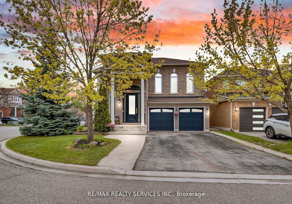 13-mistycreek-crescent-brampton-ontario-w13421892
