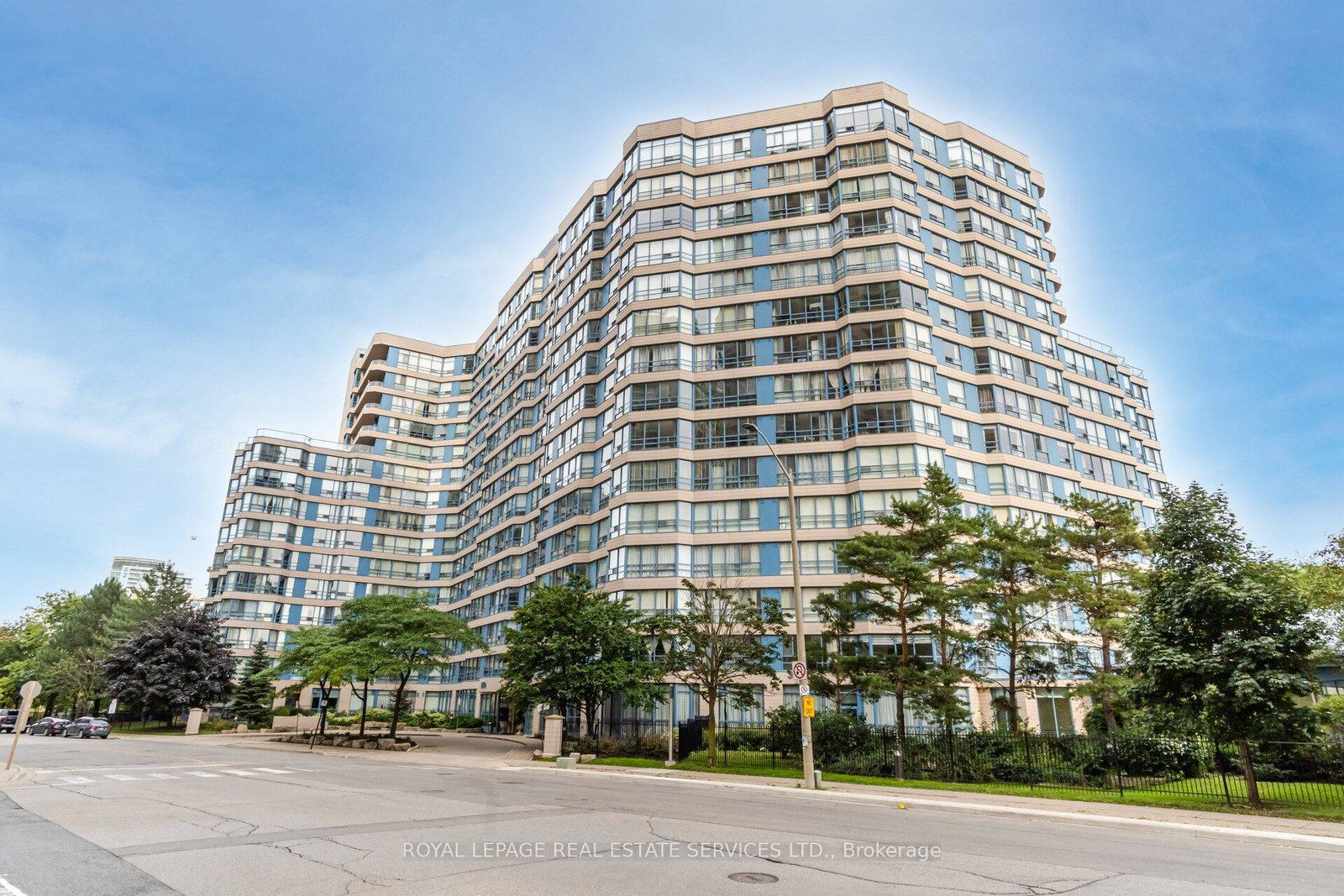 250-webb-drive-mississauga-ontario-w13422020