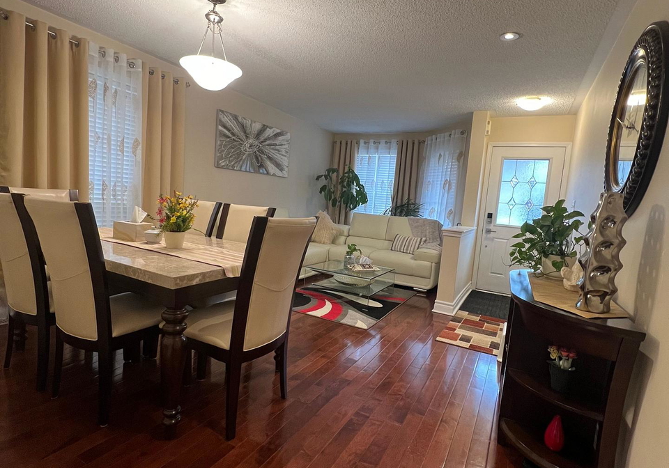 860-luxton-drive-milton-ontario-w13422030