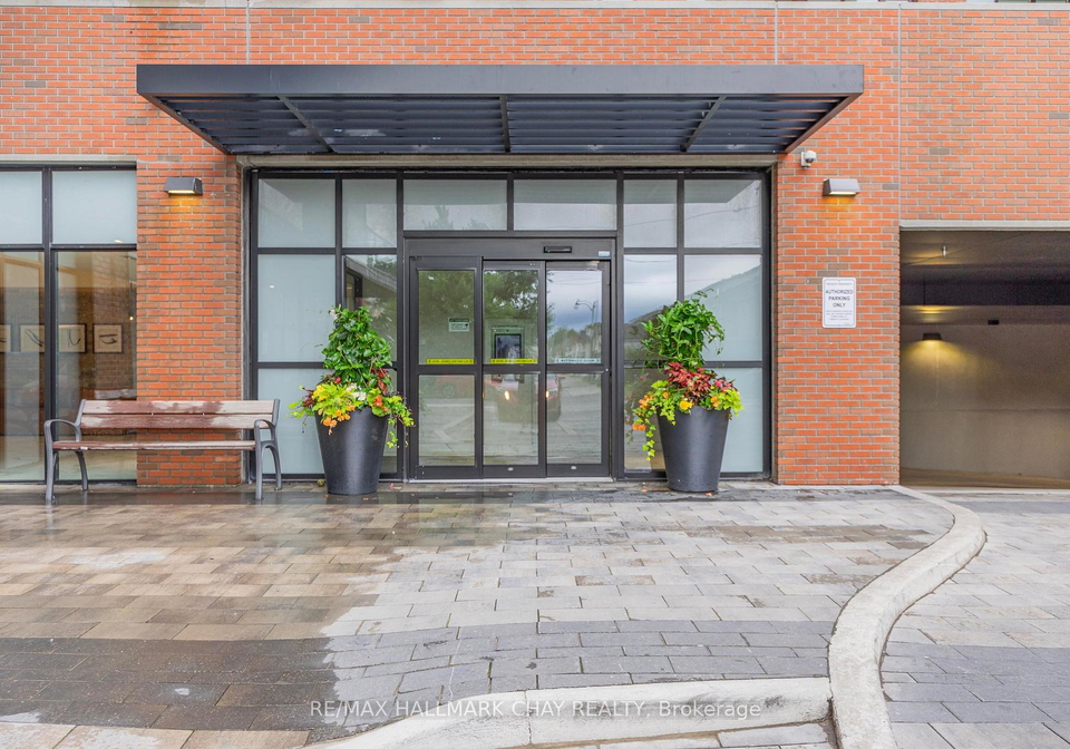 2300-st-clair-avenue-w-toronto-ontario-w13422208