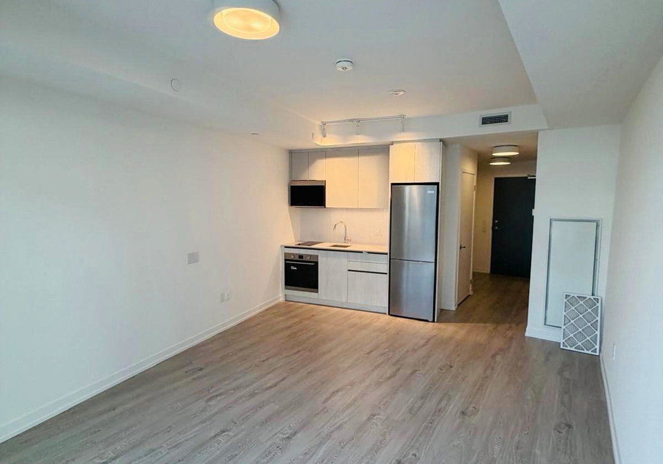 2485-eglinton-avenue-w-mississauga-ontario-w13422270