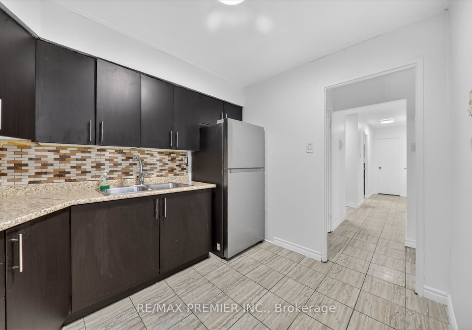 3555-derry-road-mississauga-ontario-w13422320