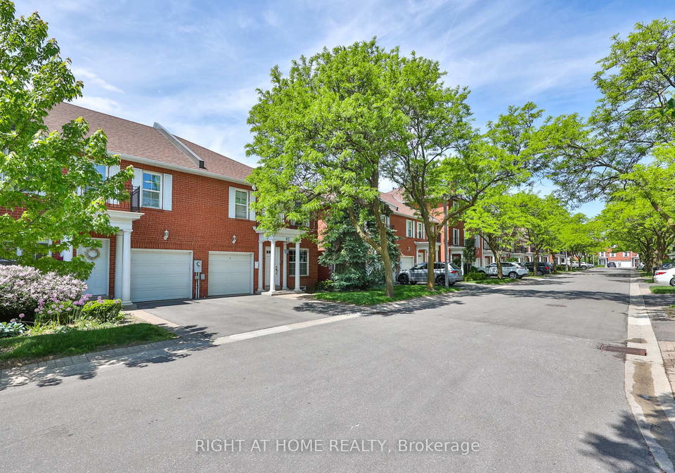 stornwood-court-brampton-ontario-w13422402