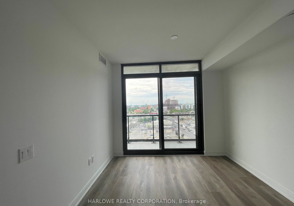 86-dundas-street-e-mississauga-ontario-w13422516