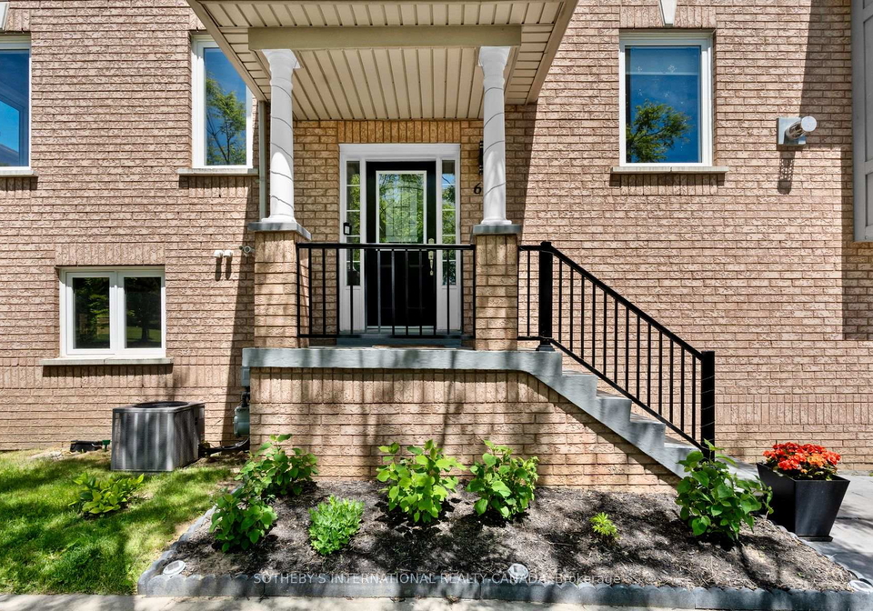 68-harbourview-crescent-etobicoke-ontario-w13422552