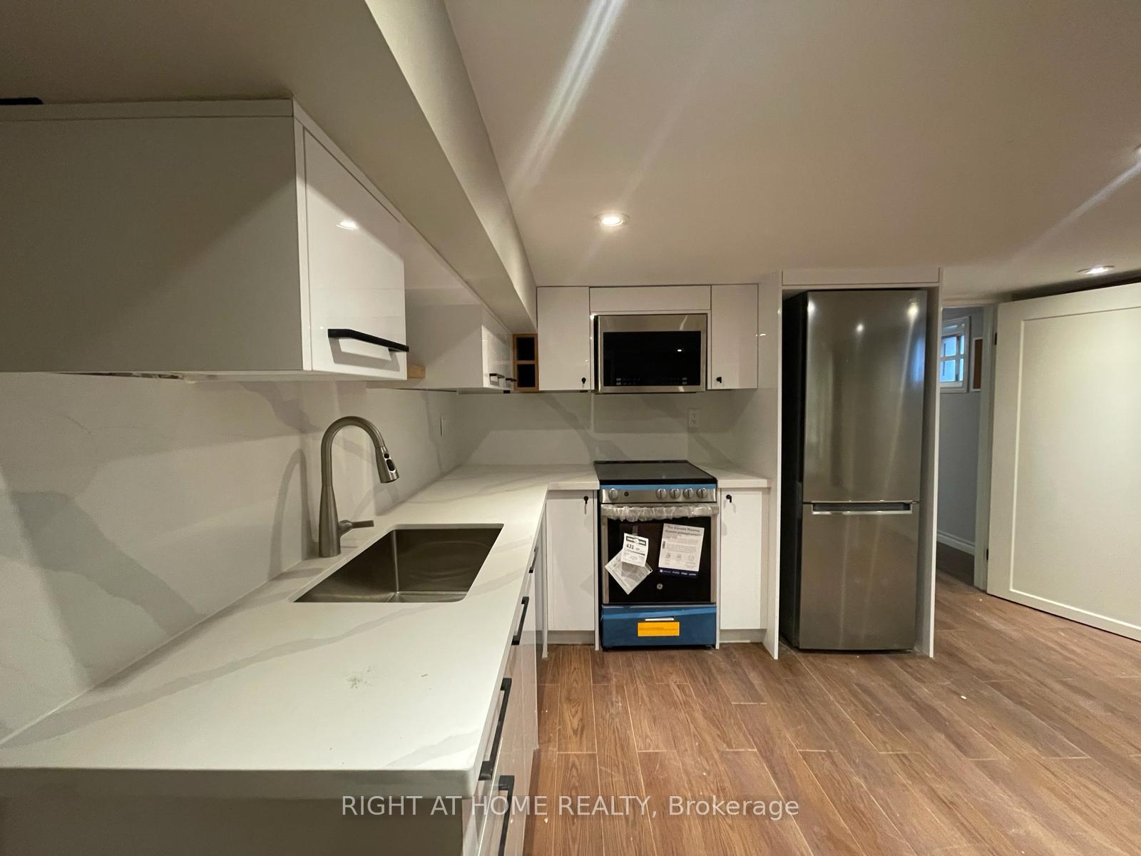 807-dupont-street-toronto-ontario-w13422586