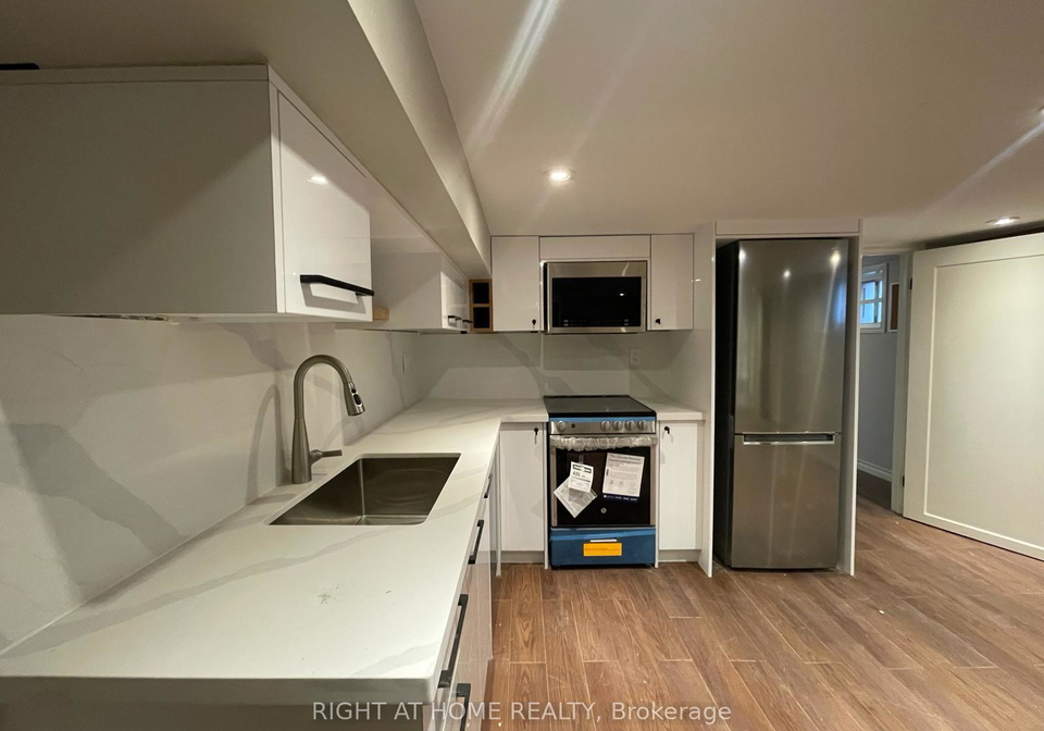 807-dupont-street-toronto-ontario-w13422586