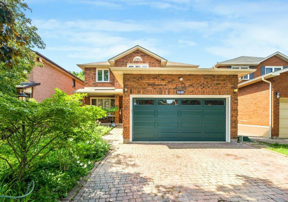 4649-the-gallops-mississauga-ontario-w13422770