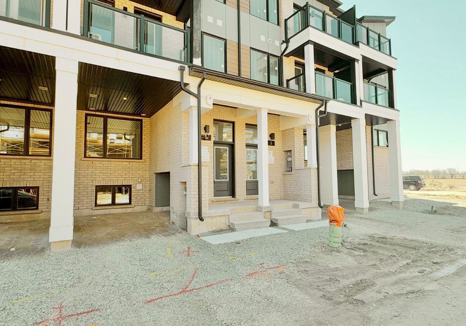 5-thornbird-crescent-brampton-ontario-w13422840