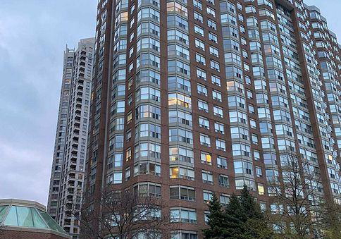 325-webb-drive-mississauga-ontario-w13423032