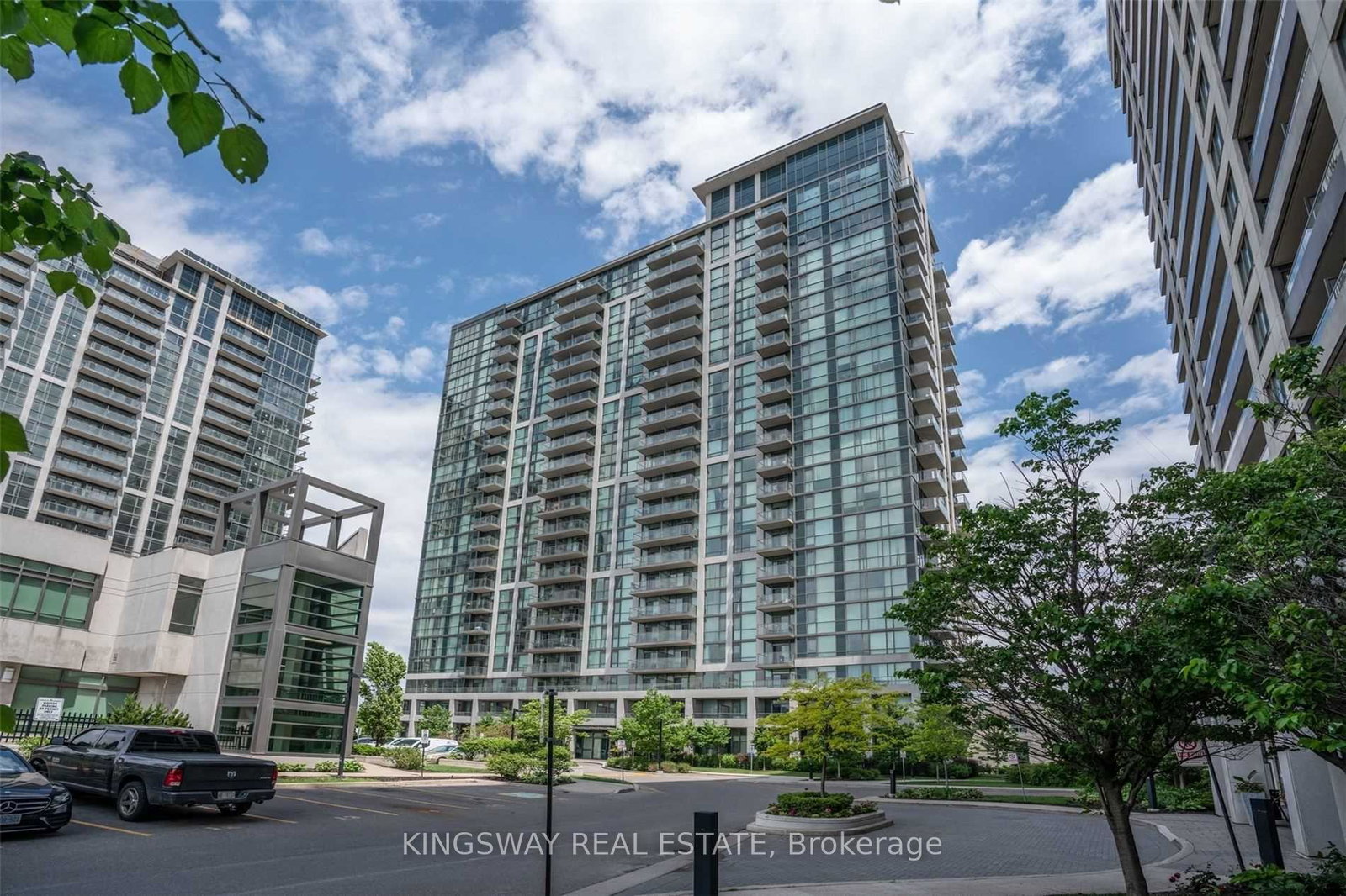 339-rathburn-road-w-mississauga-ontario-w13423202