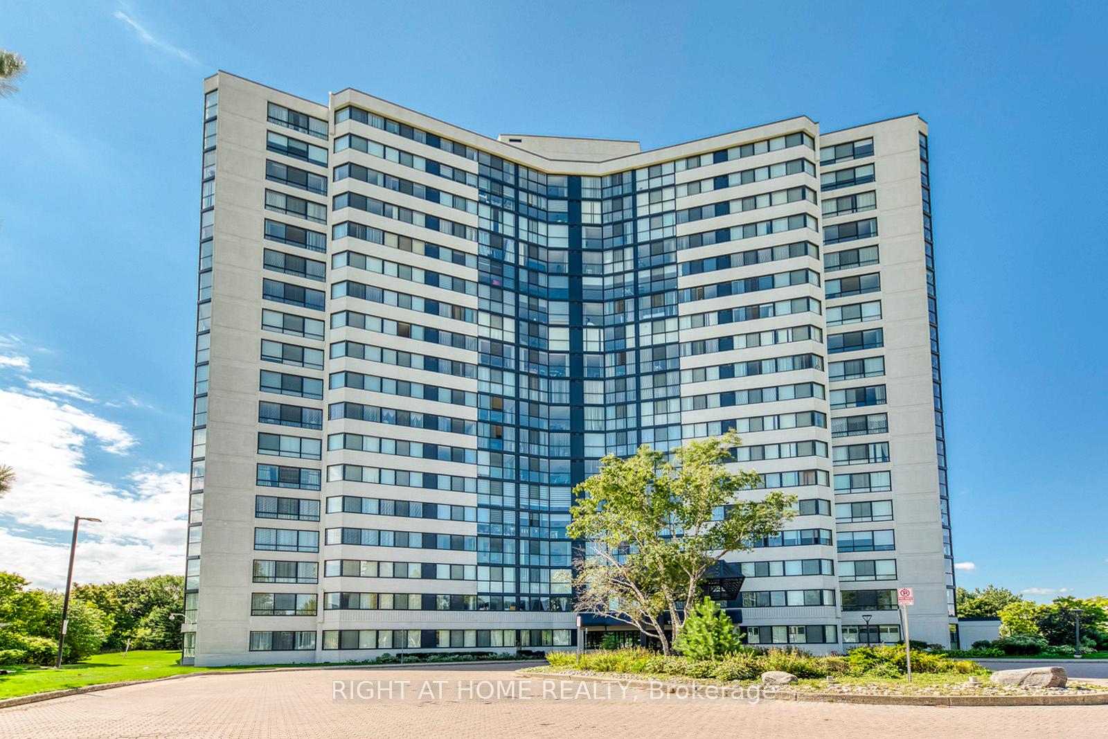 1360-rathburn-road-e-mississauga-ontario-w13423276