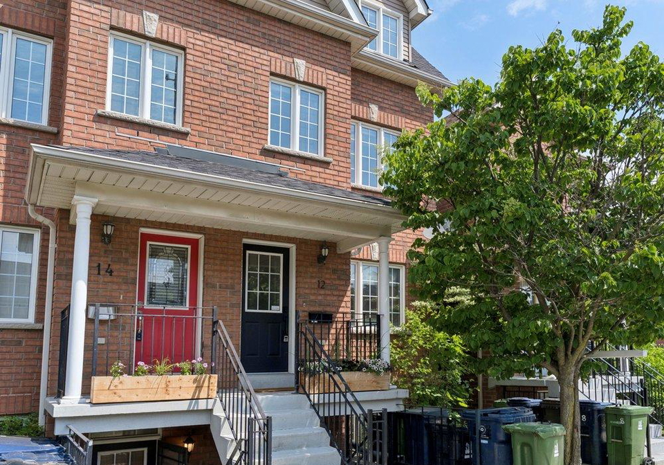 12-connolly-street-toronto-ontario-w13423404
