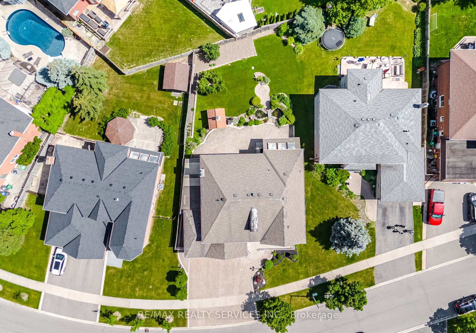 36-shadywood-road-brampton-ontario-w13423420