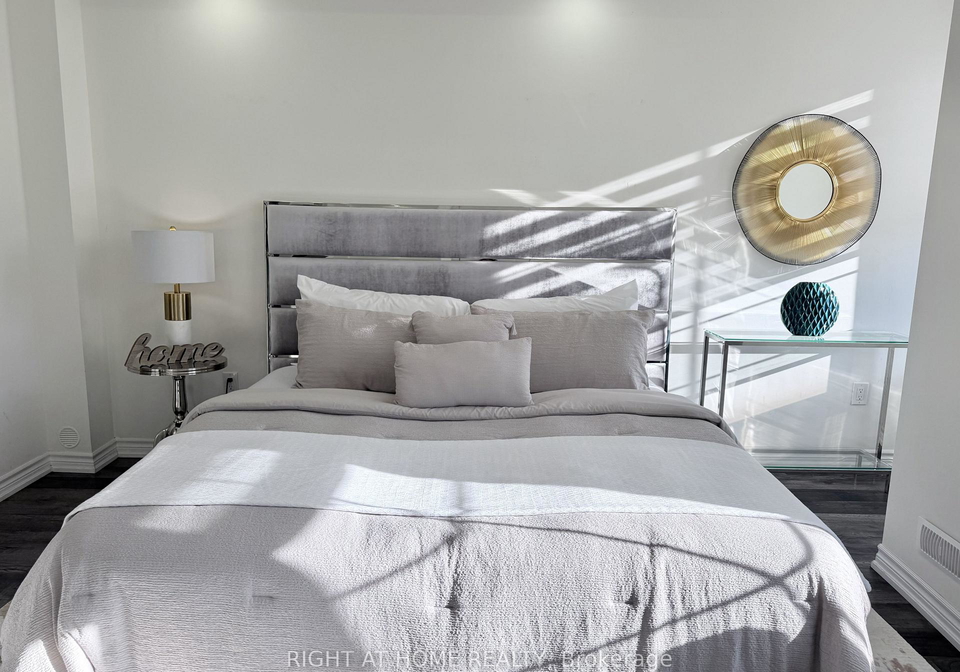 1222-rose-way-milton-ontario-w13423680