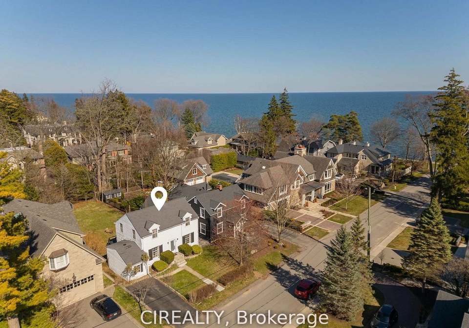 25-howard-avenue-oakville-ontario-w13423850