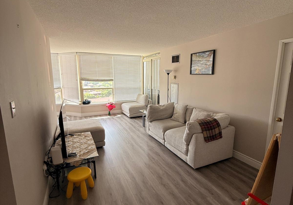 55-w-elm-drive-w-mississauga-ontario-w13424114