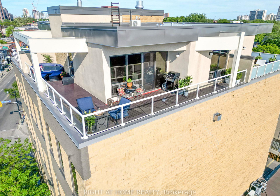 1-st-johns-road-toronto-ontario-w13424118