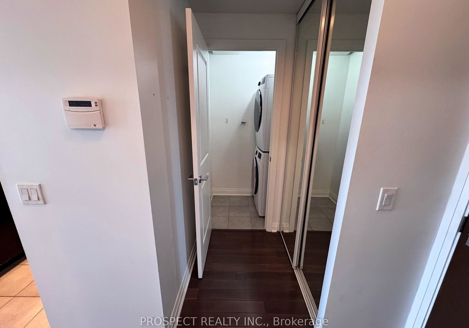 1055-southdown-road-mississauga-ontario-w13424188