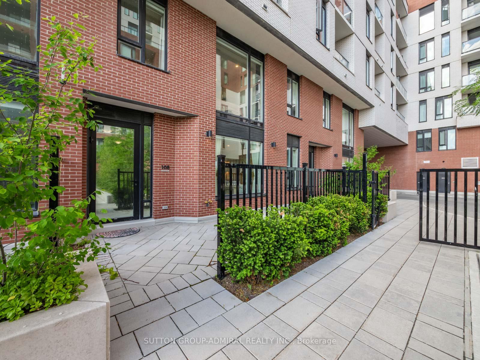 15-maryport-avenue-york-ontario-w13424408