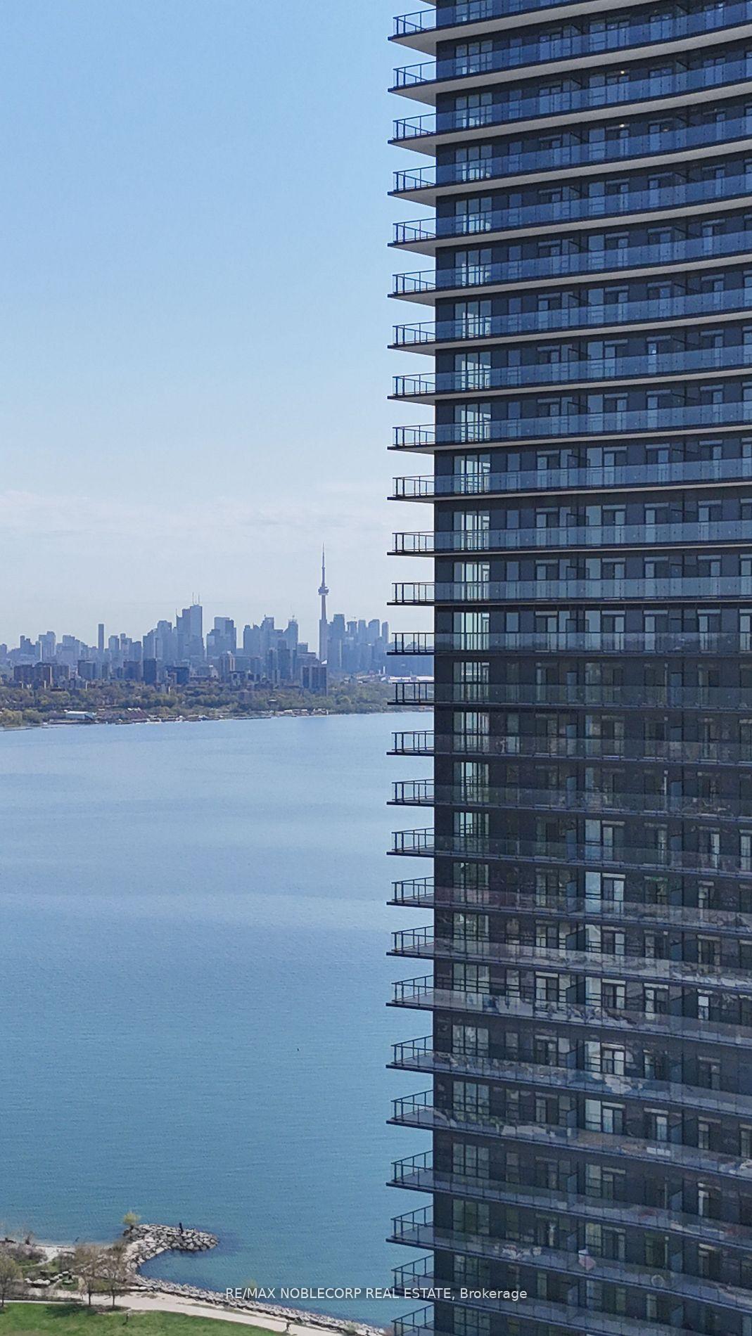 38-annie-craig-drive-etobicoke-ontario-w13424470