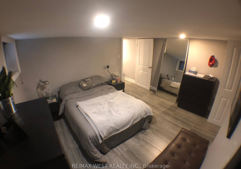 1504-dufferin-street-toronto-ontario-w13424604