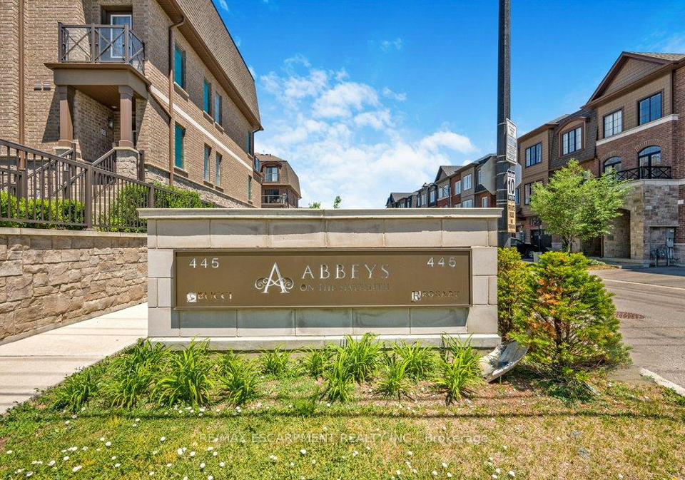 445-ontario-street-milton-ontario-w13424902