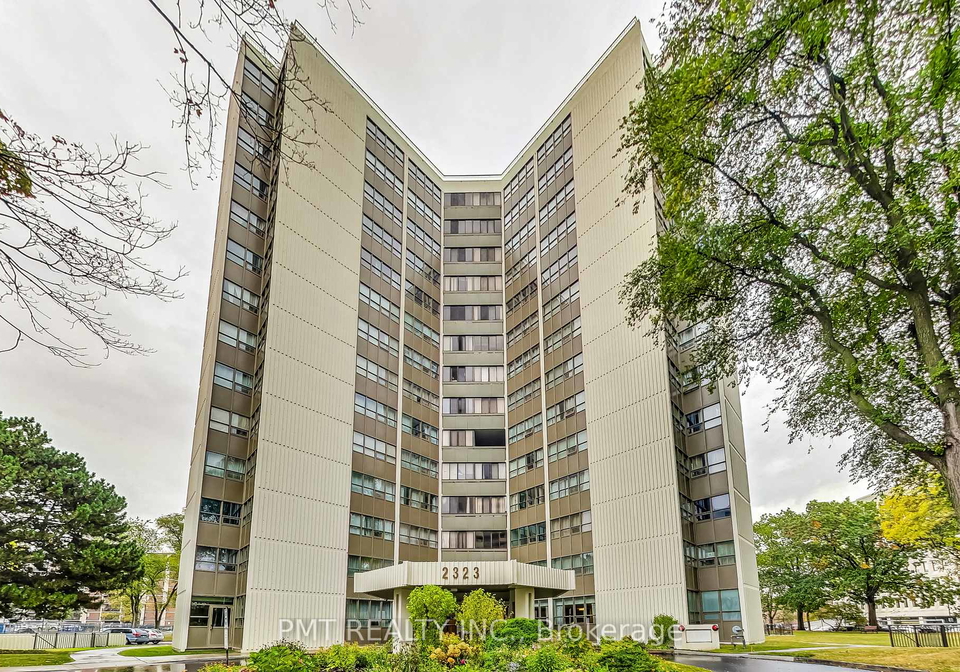 2323-confederation-parkway-mississauga-ontario-w13424994