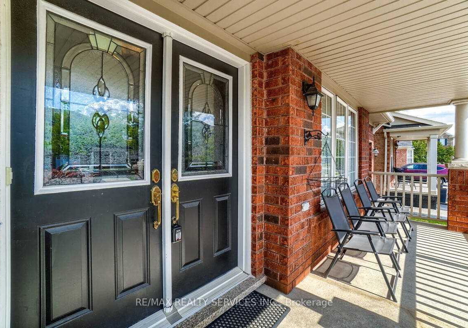 16-ollie-avenue-brampton-ontario-w13425188