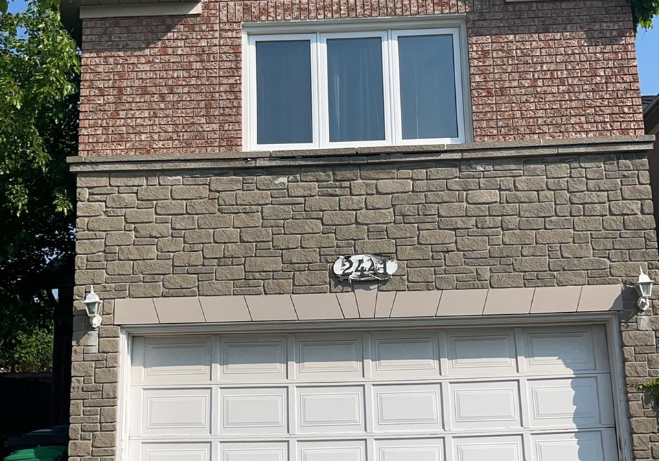 2441-strathmore-crescent-mississauga-ontario-w13425398