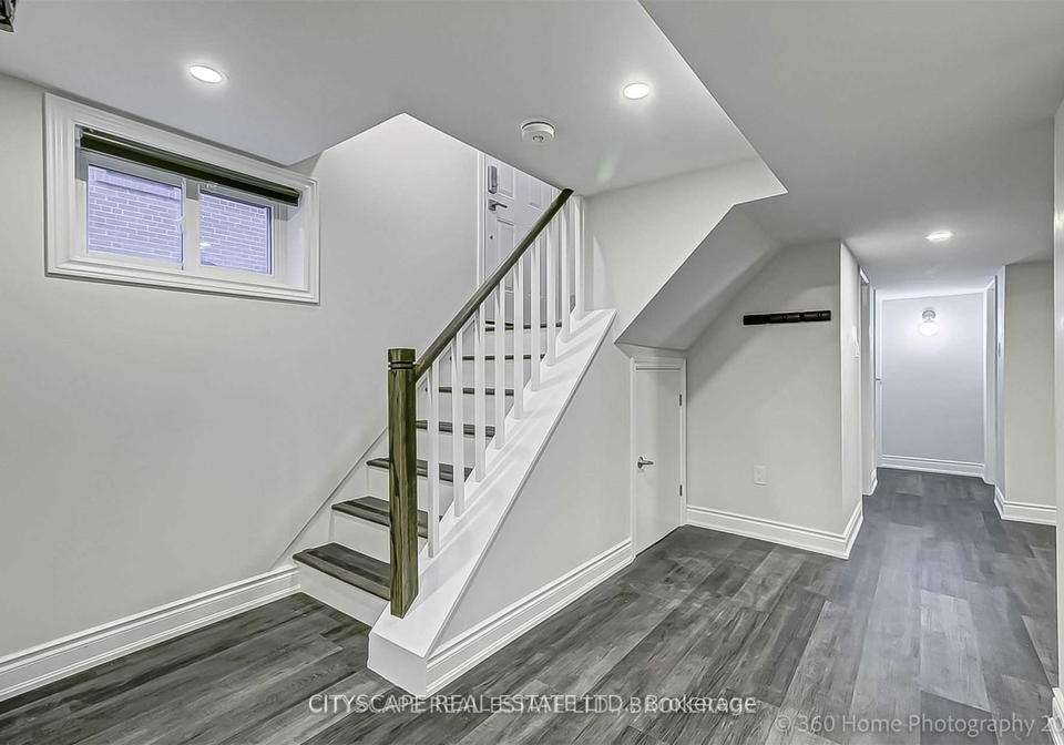 176-wellesworth-drive-etobicoke-ontario-w13425532