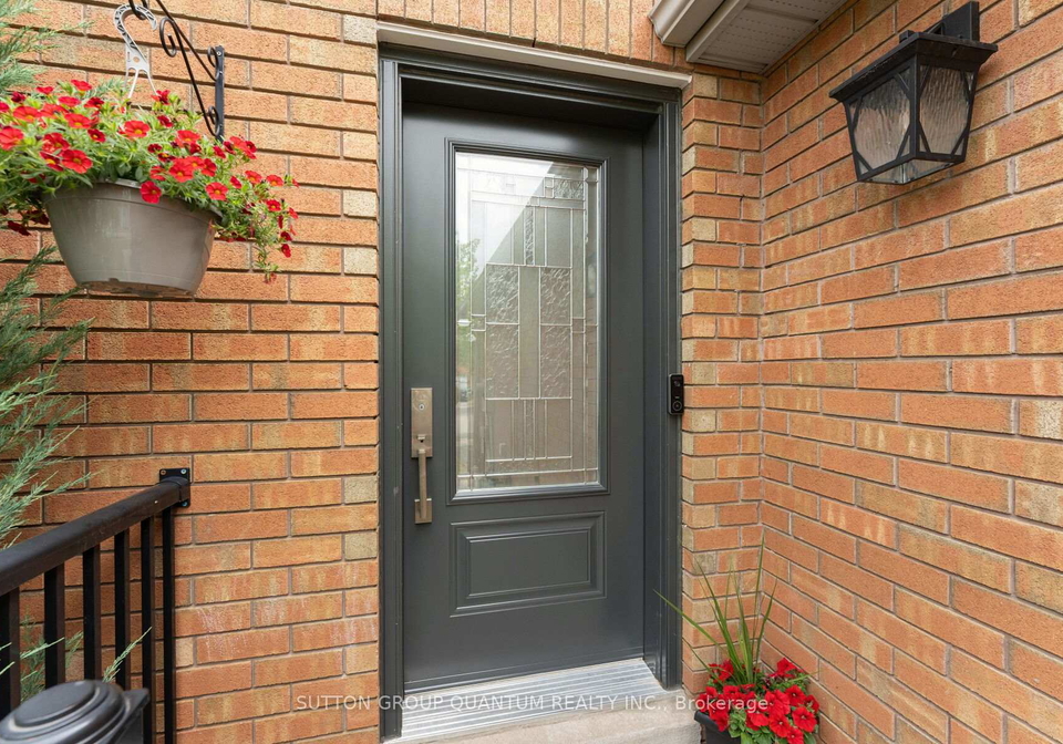 3329-bobwhite-mews-mississauga-ontario-w13425602