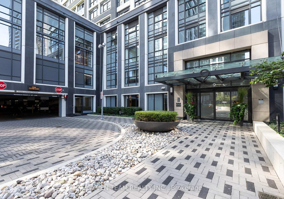 9-mabelle-avenue-etobicoke-ontario-w13426030