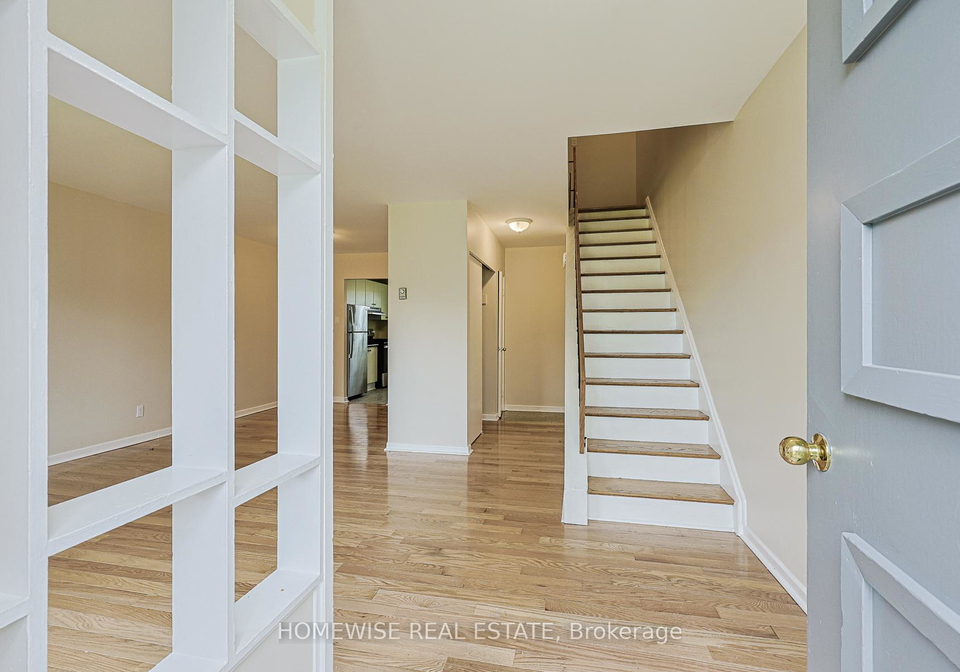 1350-winding-trail-mississauga-ontario-w13426114