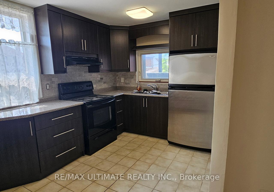 3-kane-avenue-toronto-ontario-w13426134